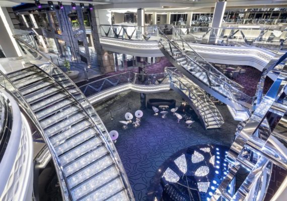 Лайнер «MSC Bellissima»